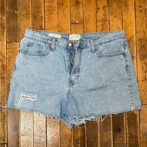 universal thread boyfriend jean shorts